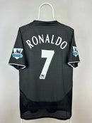 Camisa Retrô Manchester United 04/05 Cristiano Ronaldo